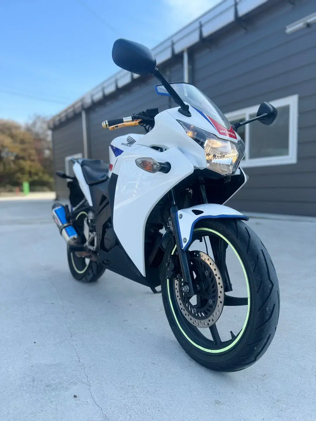 cbr125 16년식